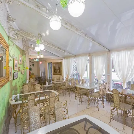 Hotel Staryi Krakiv 4*