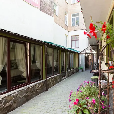 Hotel Staryi Krakiv
