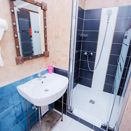 Staryi Krakiv 4*