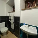 Staryi Krakiv Hotel