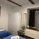 Staryi Krakiv 4*