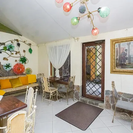 Hotel Staryi Krakiv Lvov