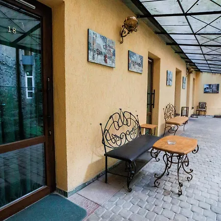 Staryi Krakiv Szálloda