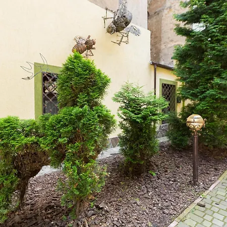 старый краков 4*