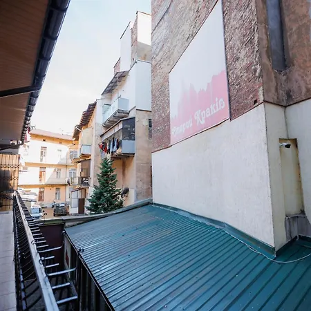 старый краков 4*